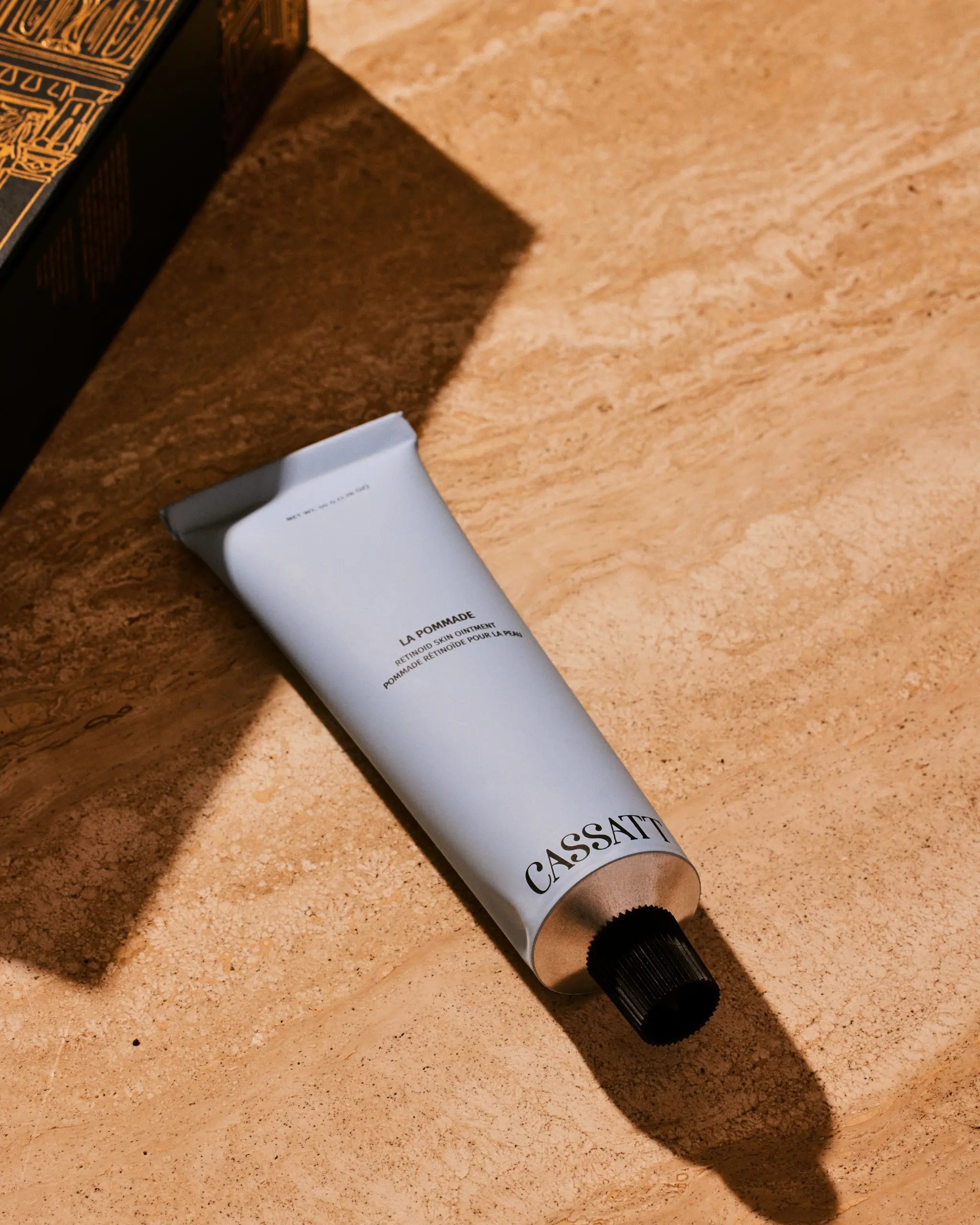 La Pommade, retinoid pommade to improve firmness and texture over time, without dryness, redness or irritation
